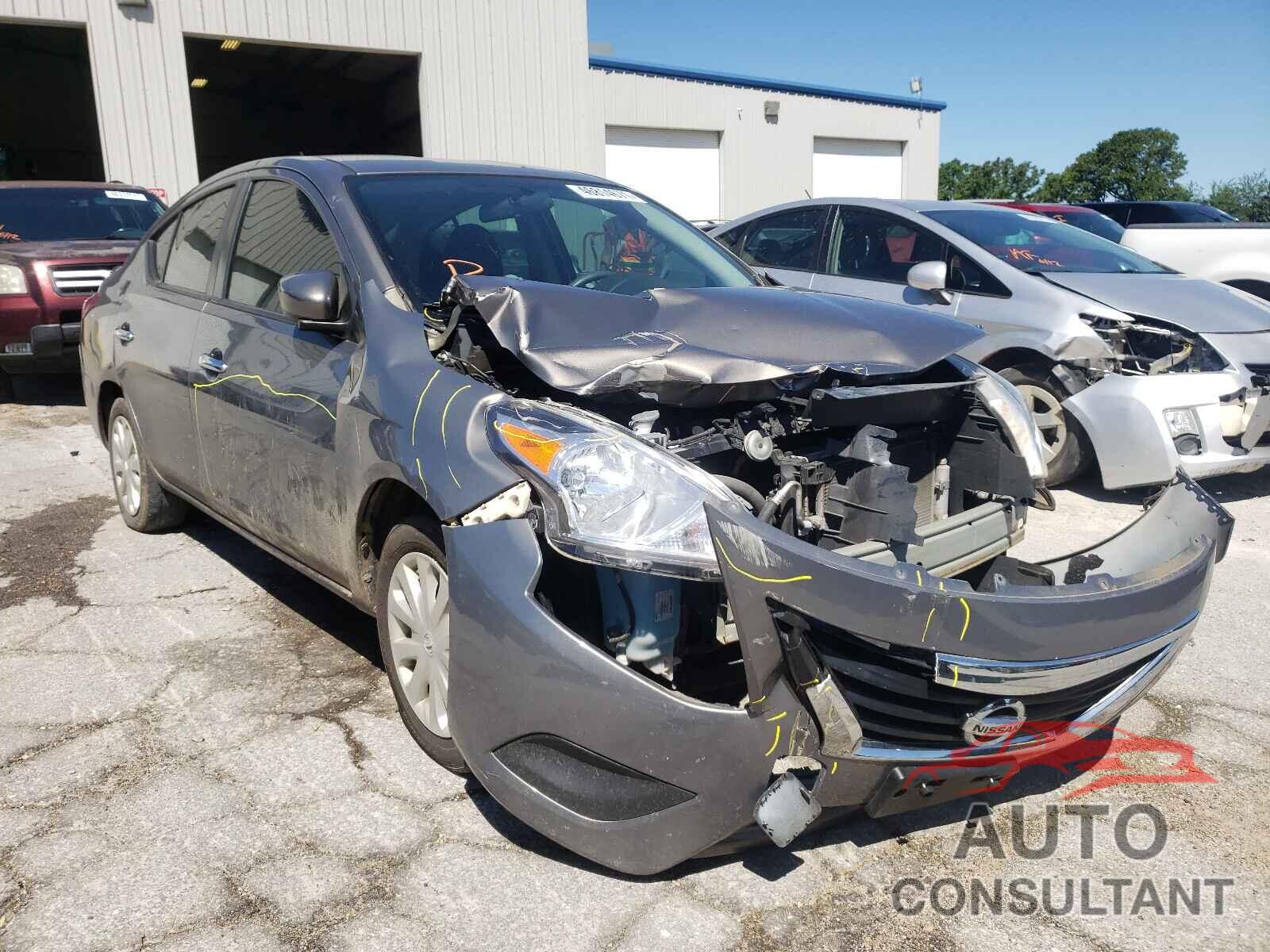 NISSAN VERSA 2017 - 3N1CN7AP1HL807647