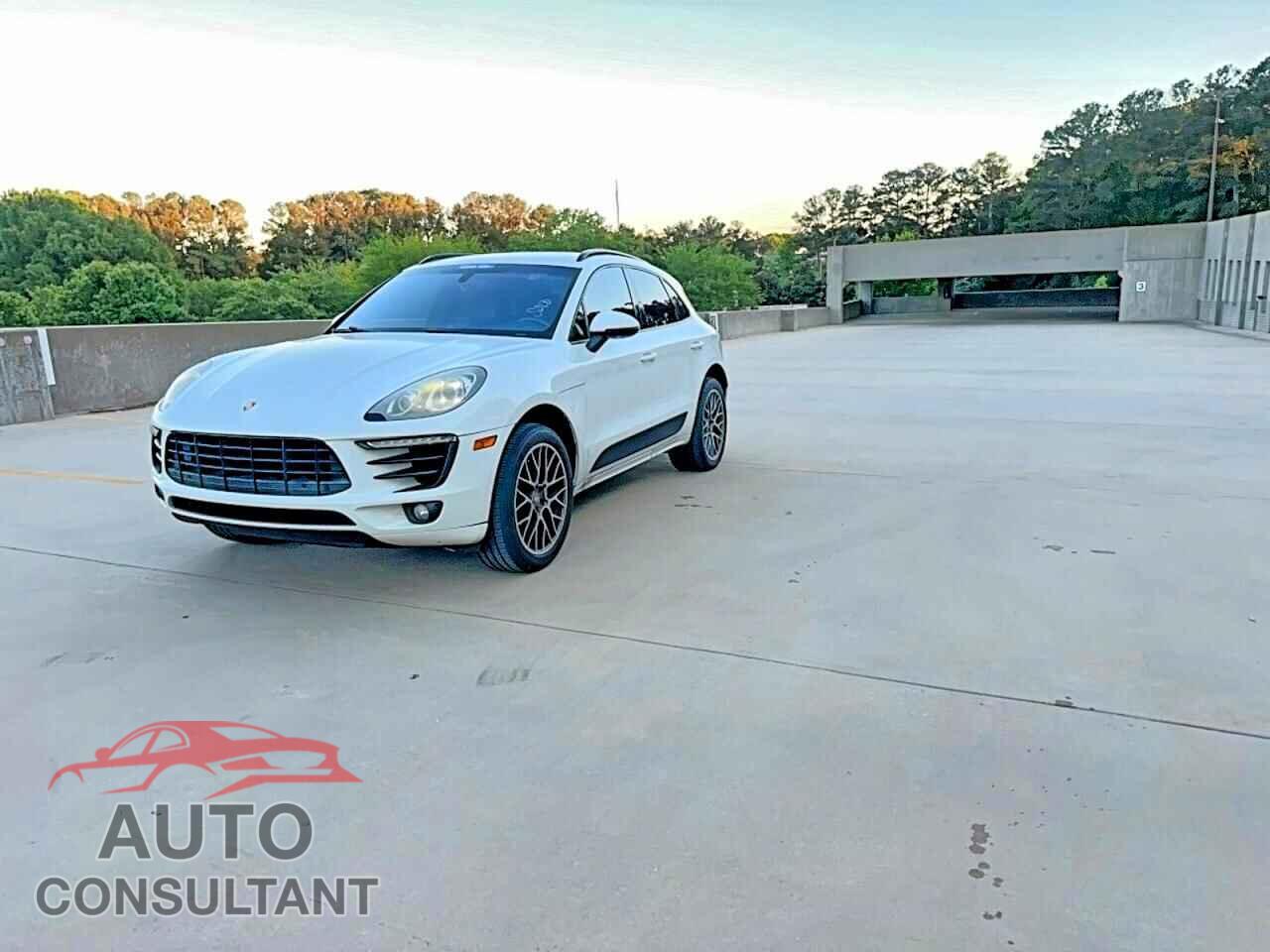 PORSCHE MACAN 2015 - WP1AB2A54FLB65950