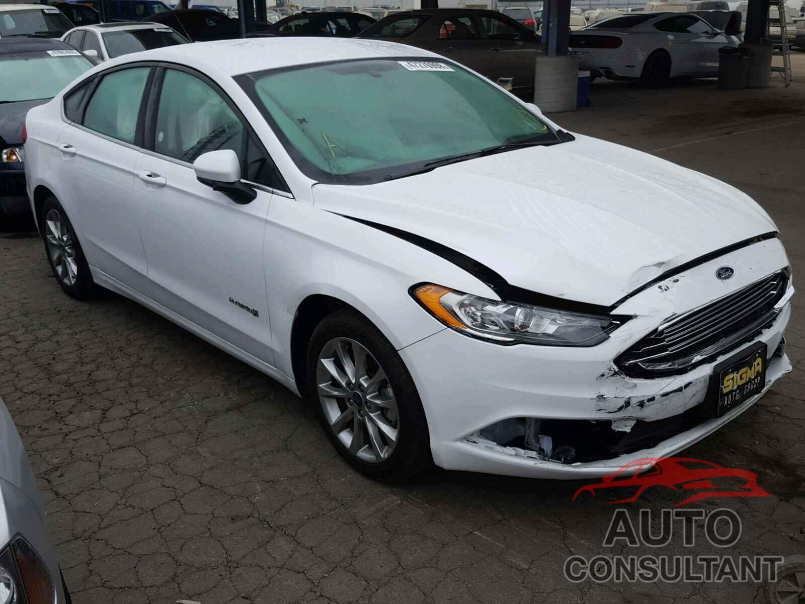 FORD FUSION 2017 - 3FA6P0LU0HR237982