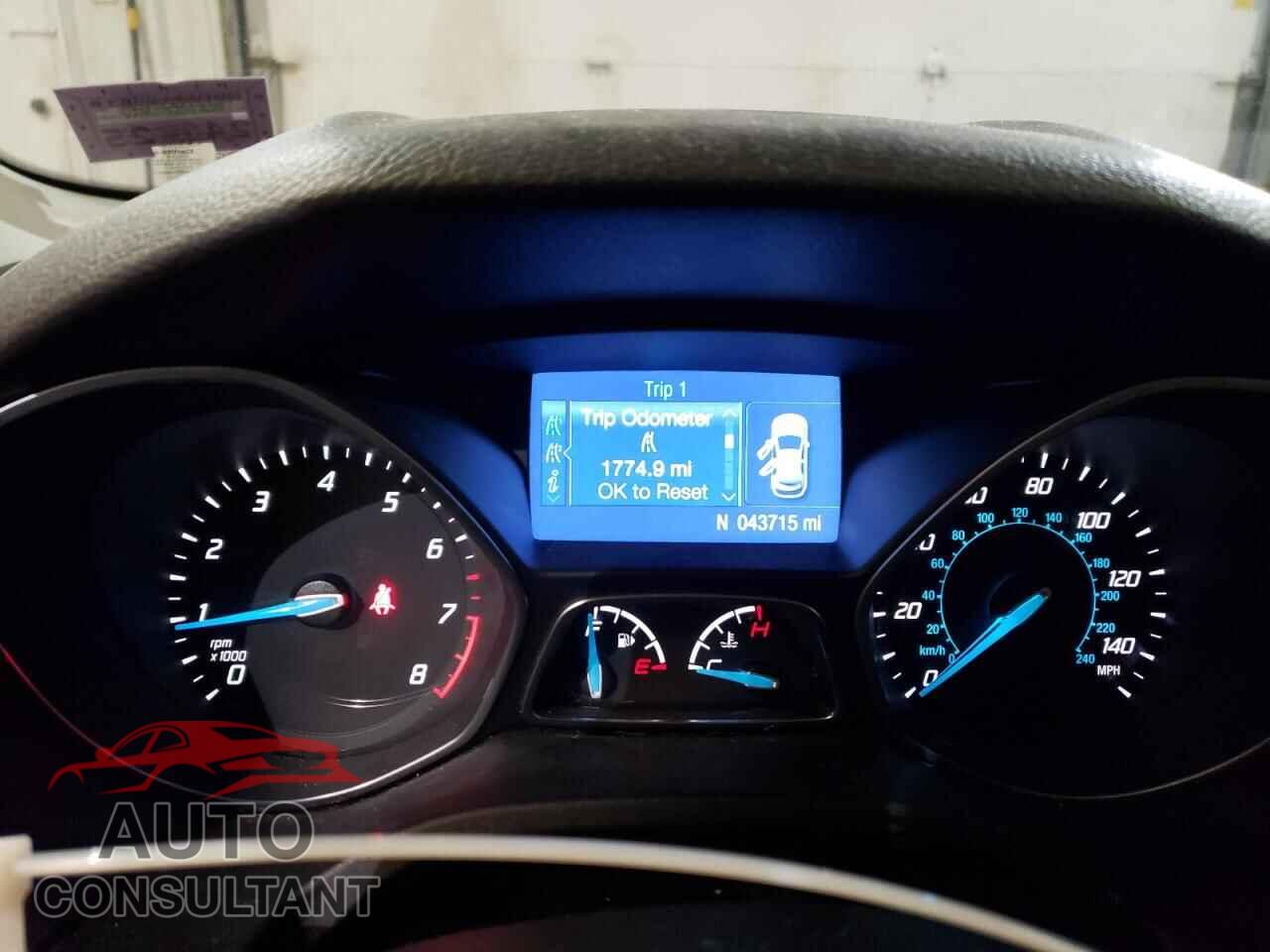 FORD FOCUS 2014 - 1FADP3F28EL152157