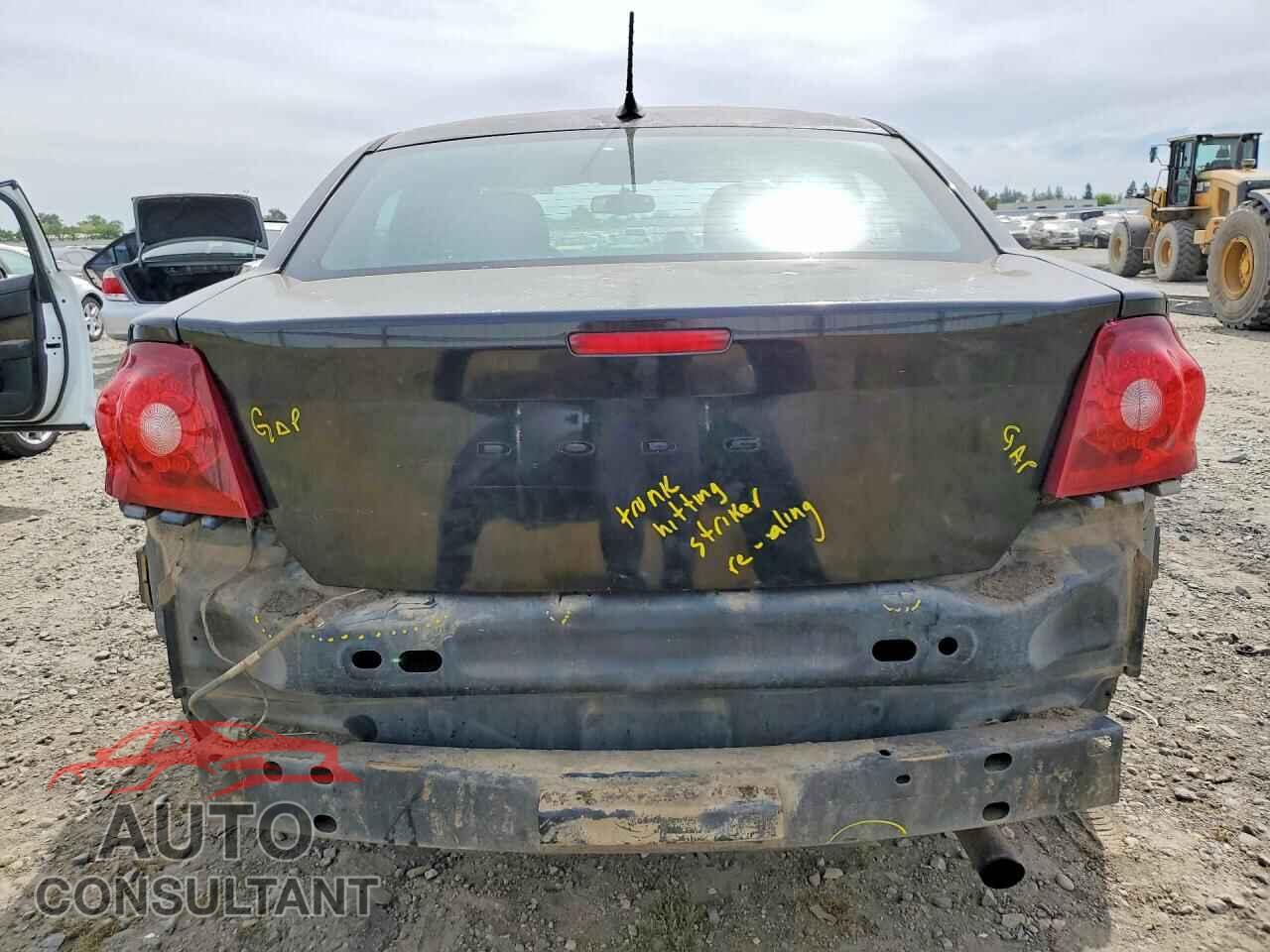 DODGE AVENGER 2013 - 1C3CDZAB3DN658642
