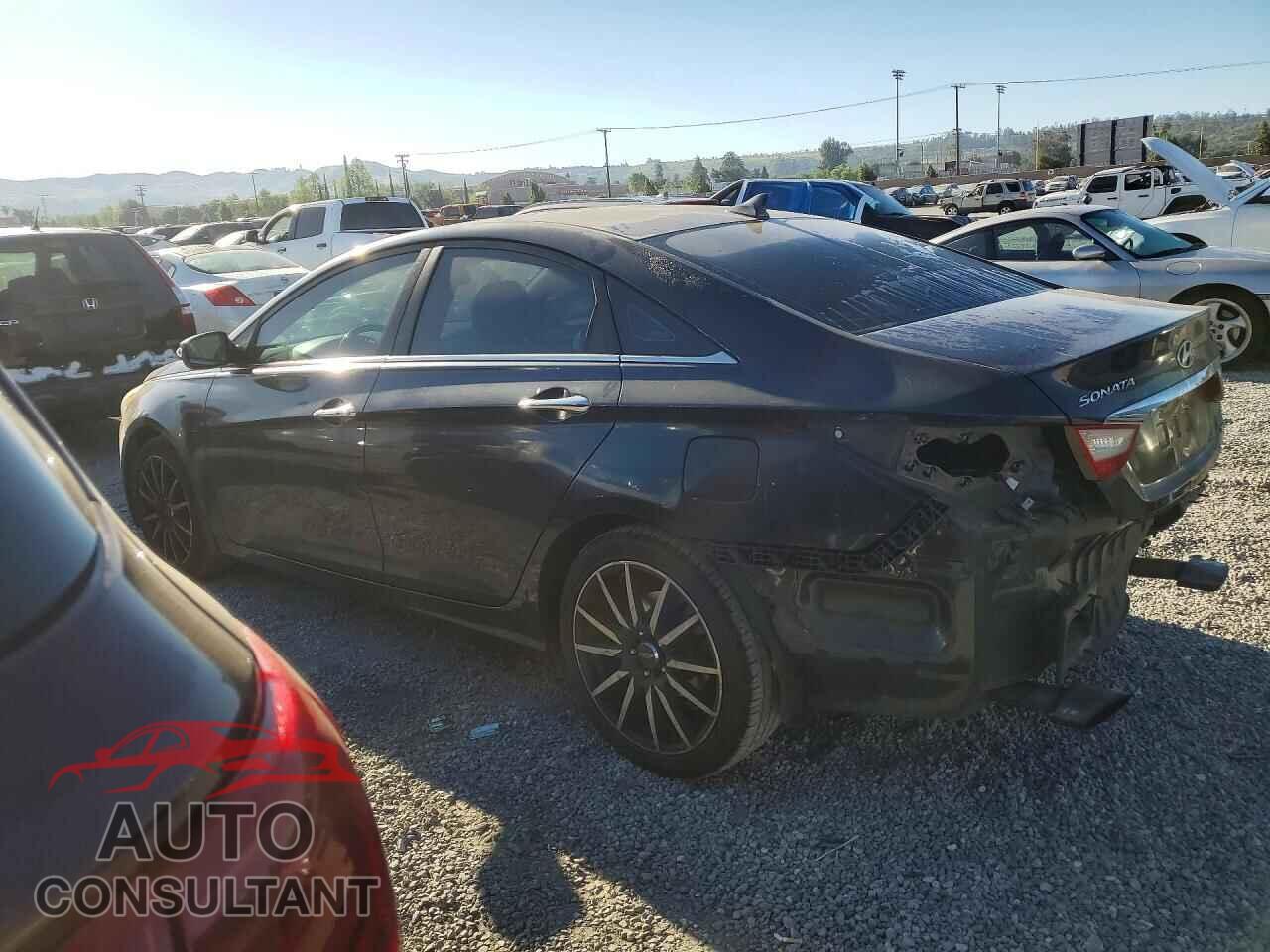 HYUNDAI SONATA 2011 - 5NPEC4AB3BH232196