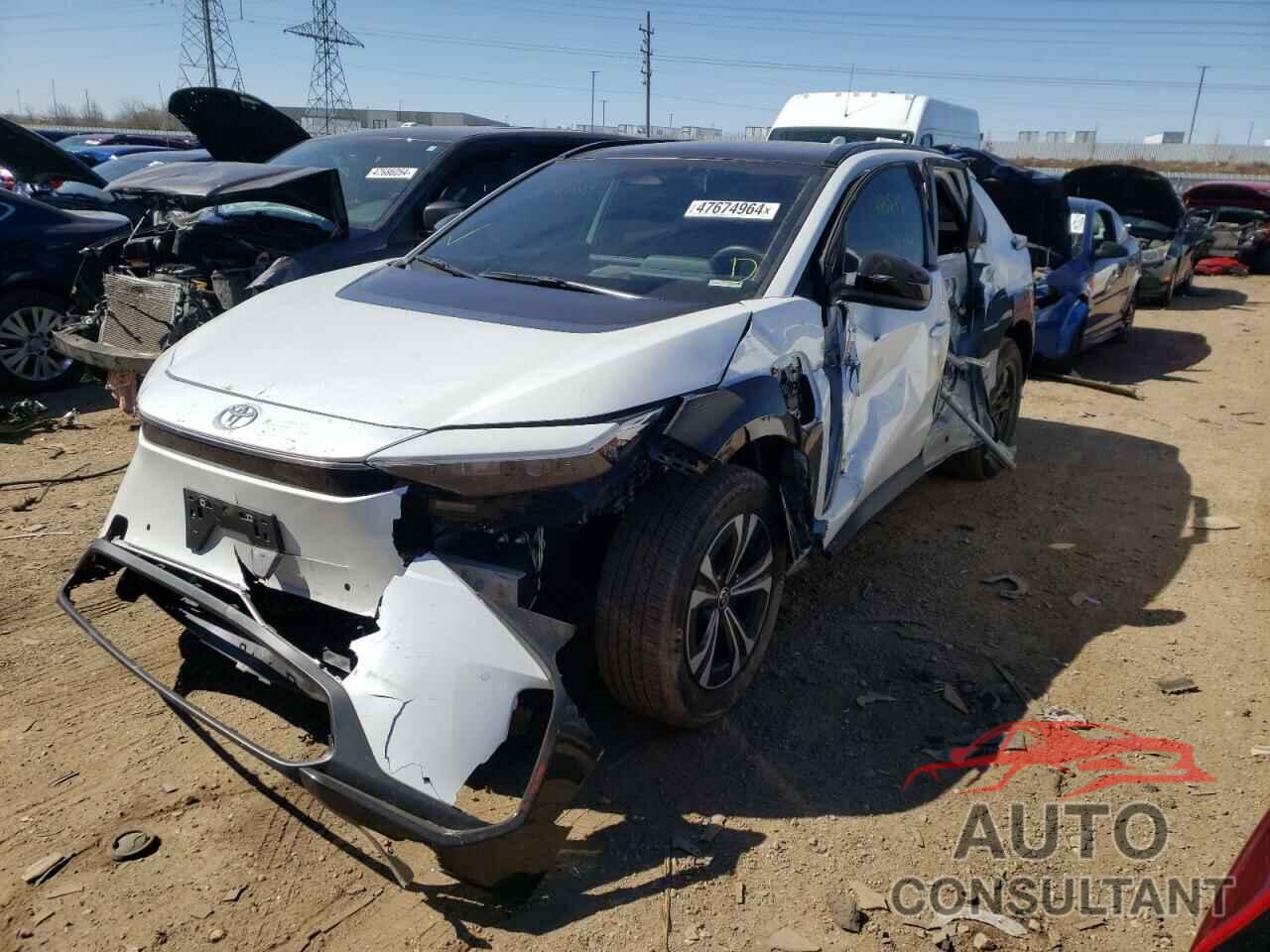 TOYOTA BZ4X XLE 2023 - JTMABACA4PA012665