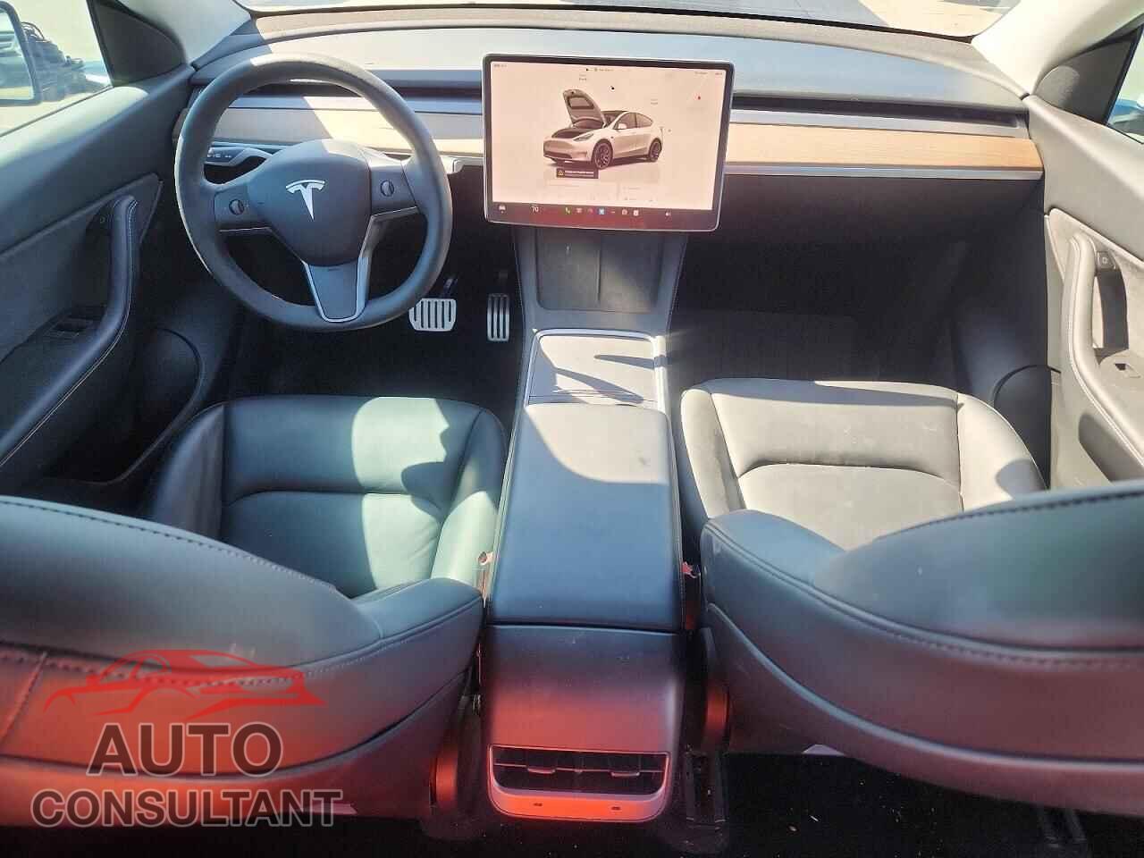 TESLA MODEL Y 2022 - 7SAYGDEF6NF467440