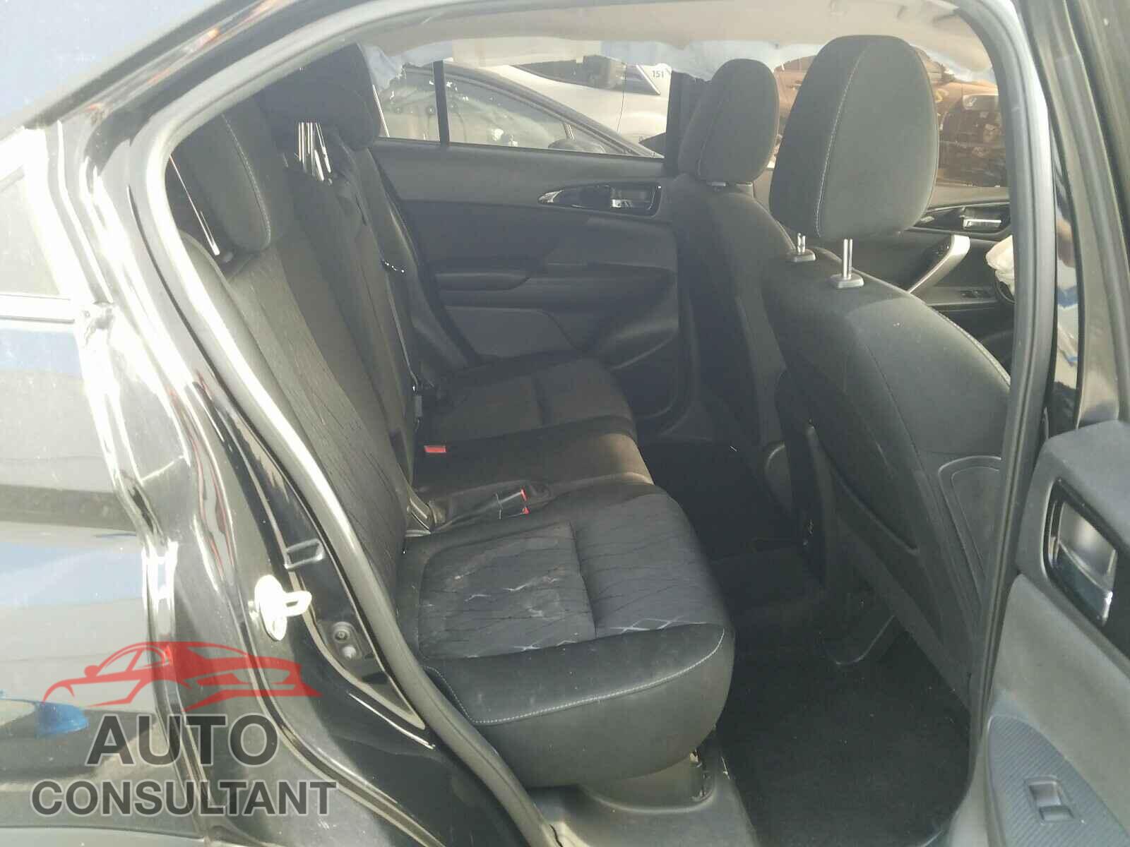 MITSUBISHI ECLIPSE 2018 - JA4AT5AA9JZ038821