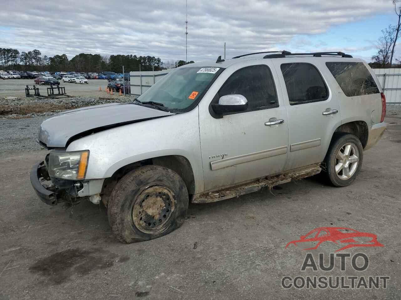 CHEVROLET TAHOE 2013 - 1GNSKBE09DR236064