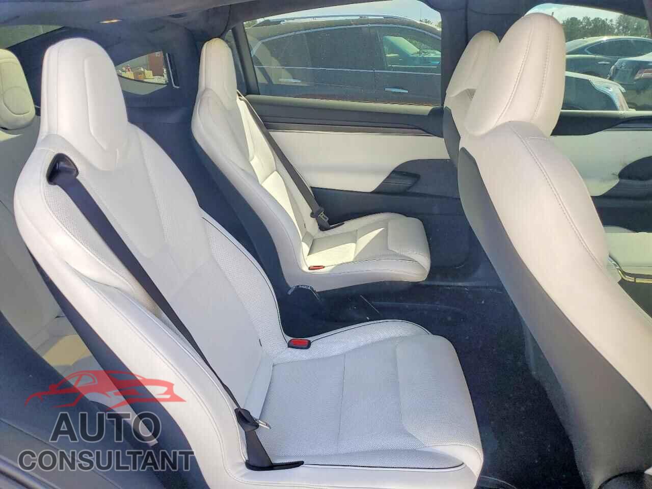 TESLA MODEL X 2022 - 7SAXCBE64NF337412
