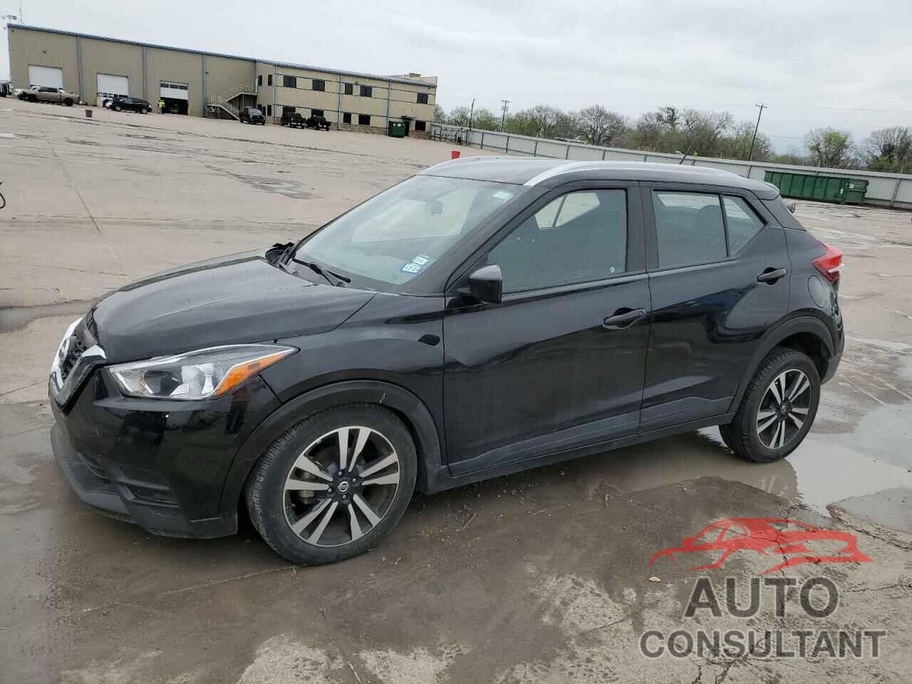 NISSAN KICKS 2019 - 3N1CP5CU9KL526589