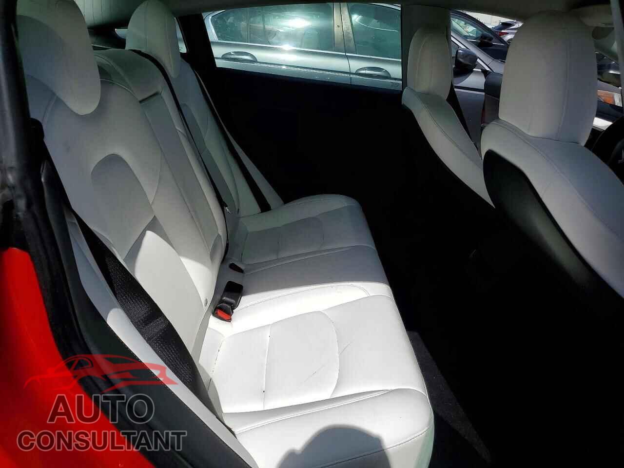 TESLA MODEL 3 2021 - 5YJ3E1EA3MF098101