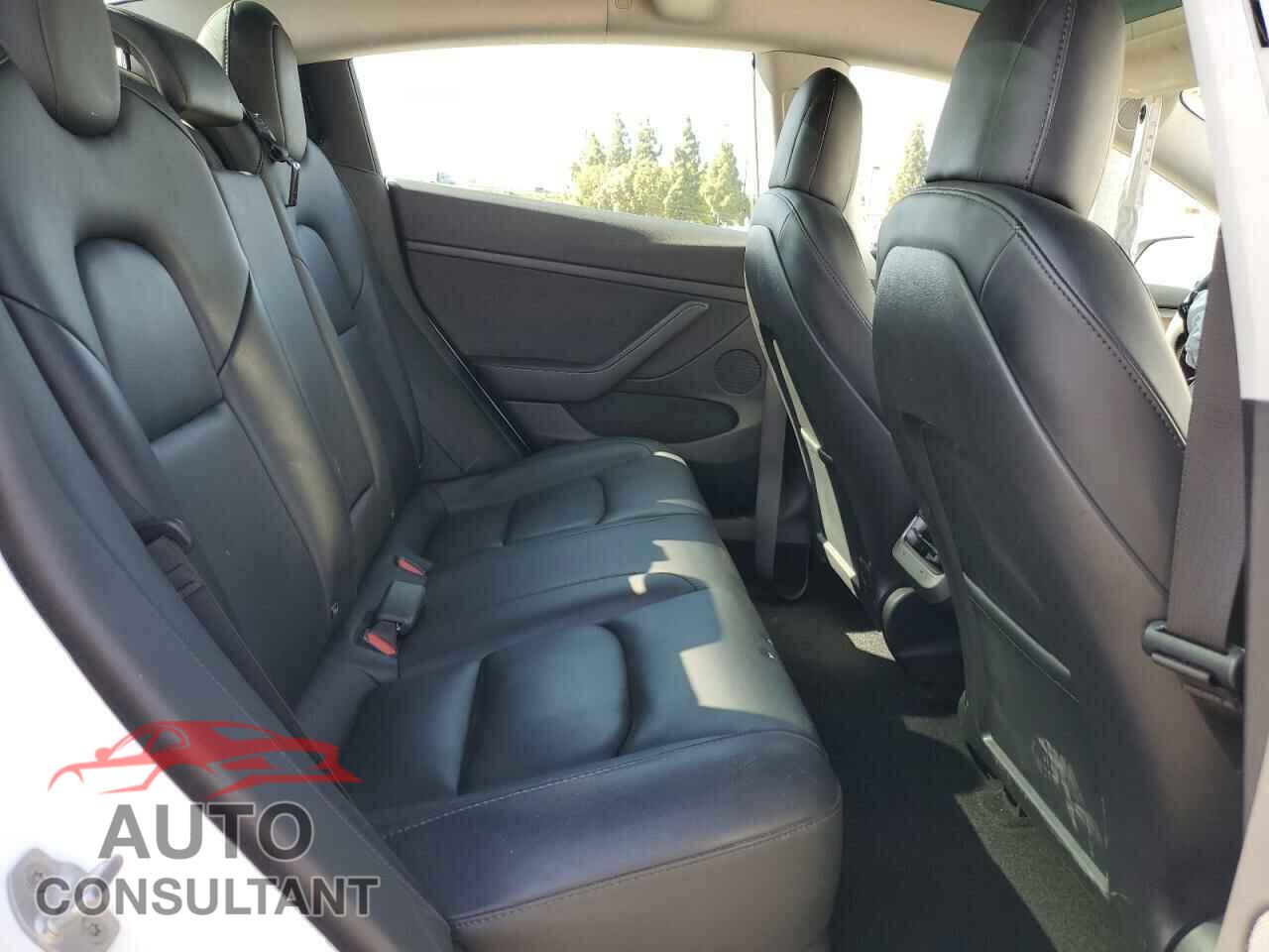 TESLA MODEL 3 2023 - 5YJ3E1EA7PF420582