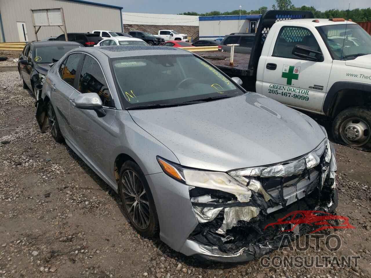 TOYOTA CAMRY 2020 - 4T1G11AK2LU357982