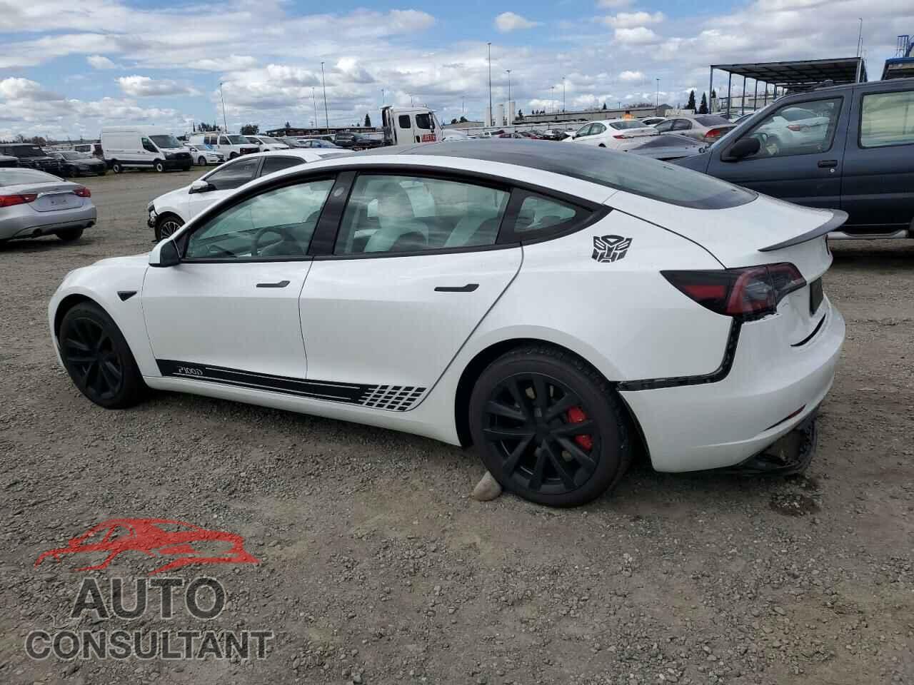 TESLA MODEL 3 2023 - 5YJ3E1EA5PF623597