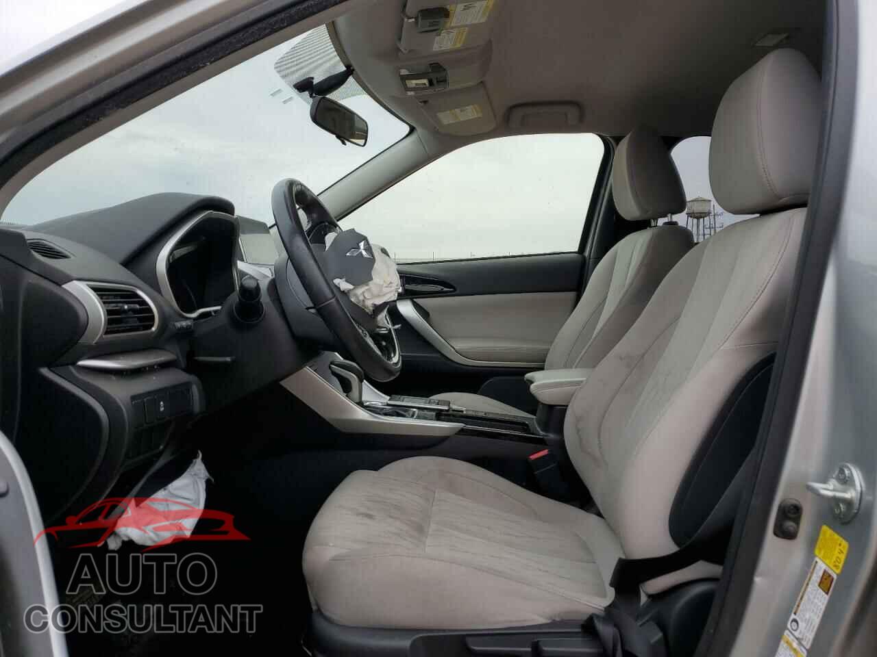MITSUBISHI ECLIPSE 2018 - JA4AT5AA0JZ040621