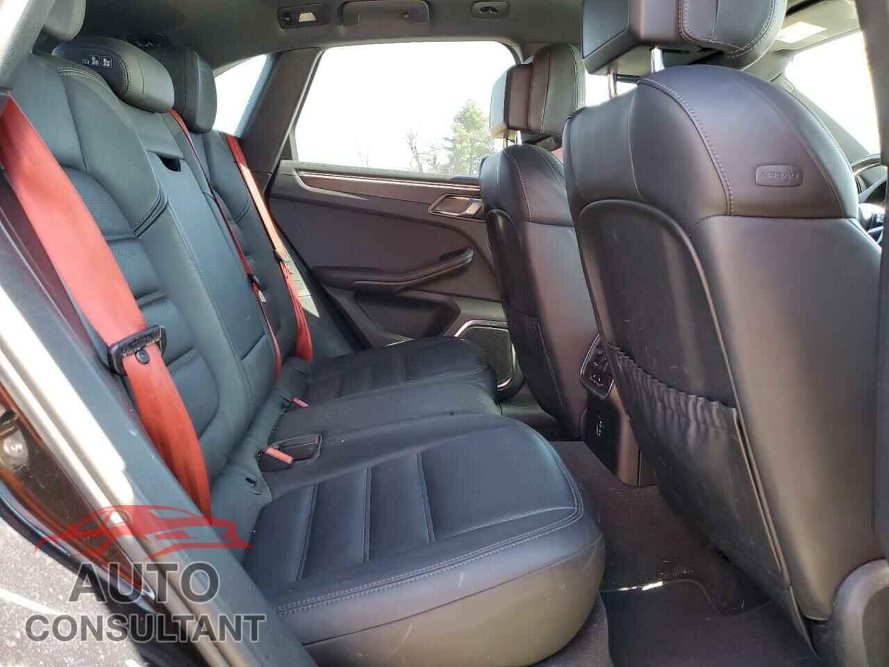 PORSCHE MACAN 2020 - WP1AG2A57LLB56477