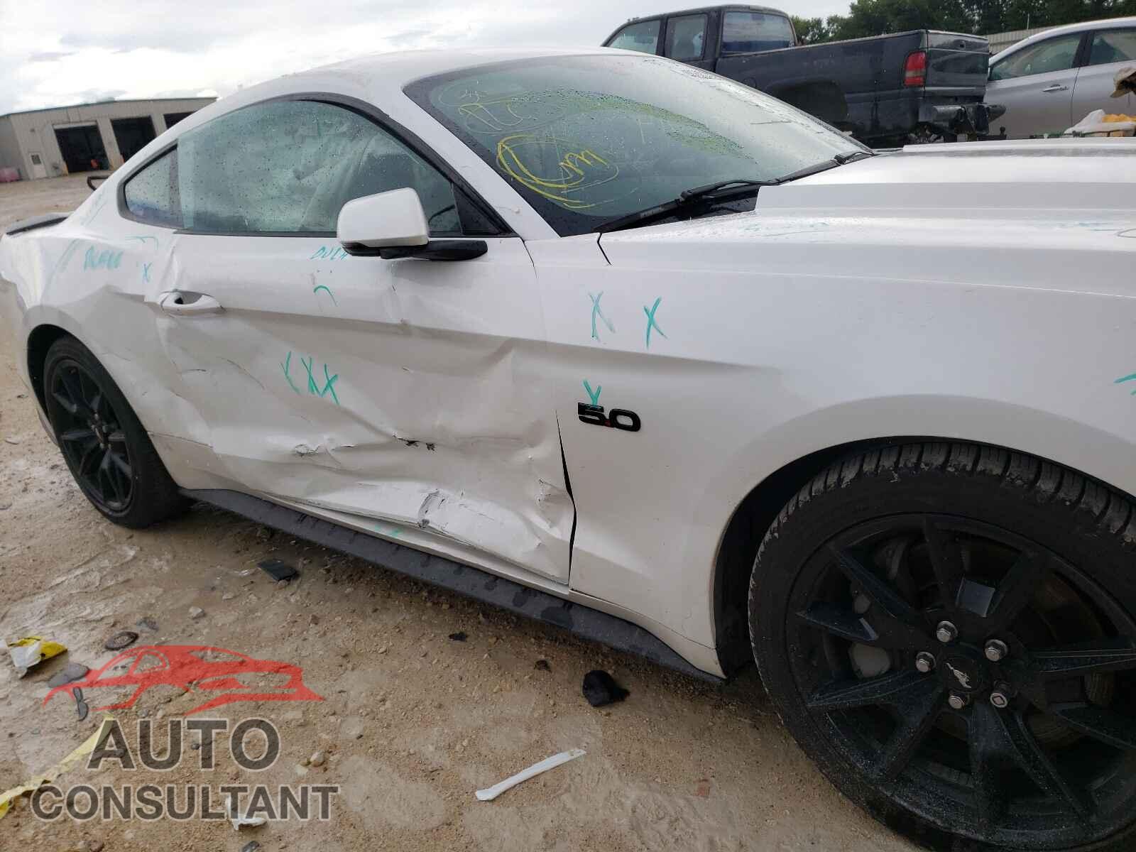 FORD MUSTANG 2017 - 1FA6P8CF5H5244719