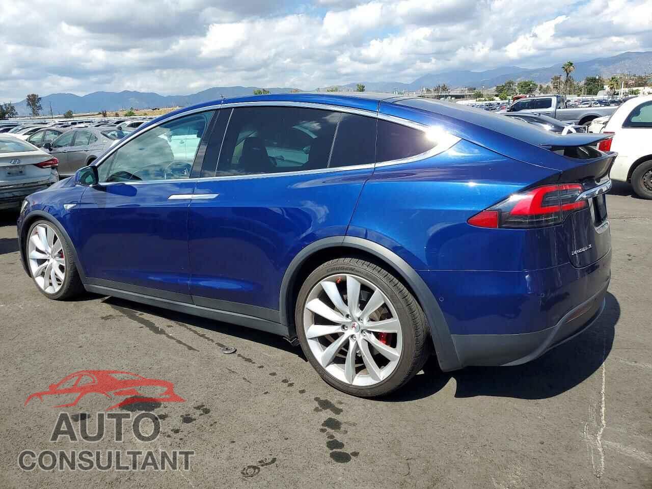 TESLA MODEL X 2016 - 5YJXCBE48GF007237