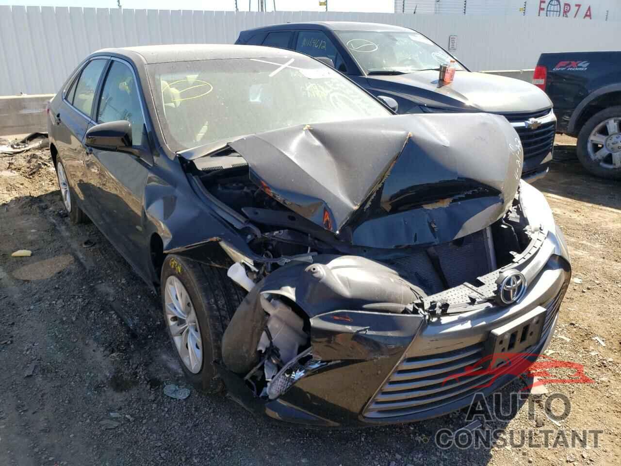 TOYOTA CAMRY 2016 - 4T4BF1FK7GR558762