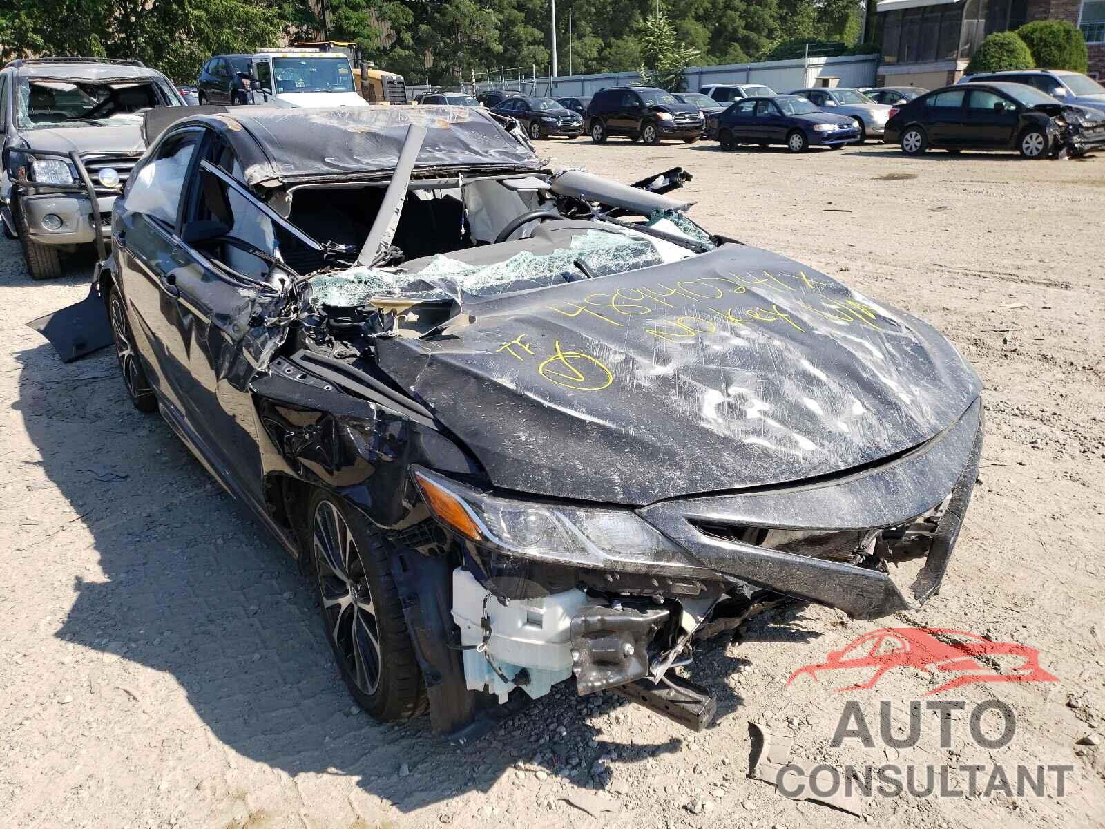 TOYOTA CAMRY 2019 - 4T1B11HK3KU256089