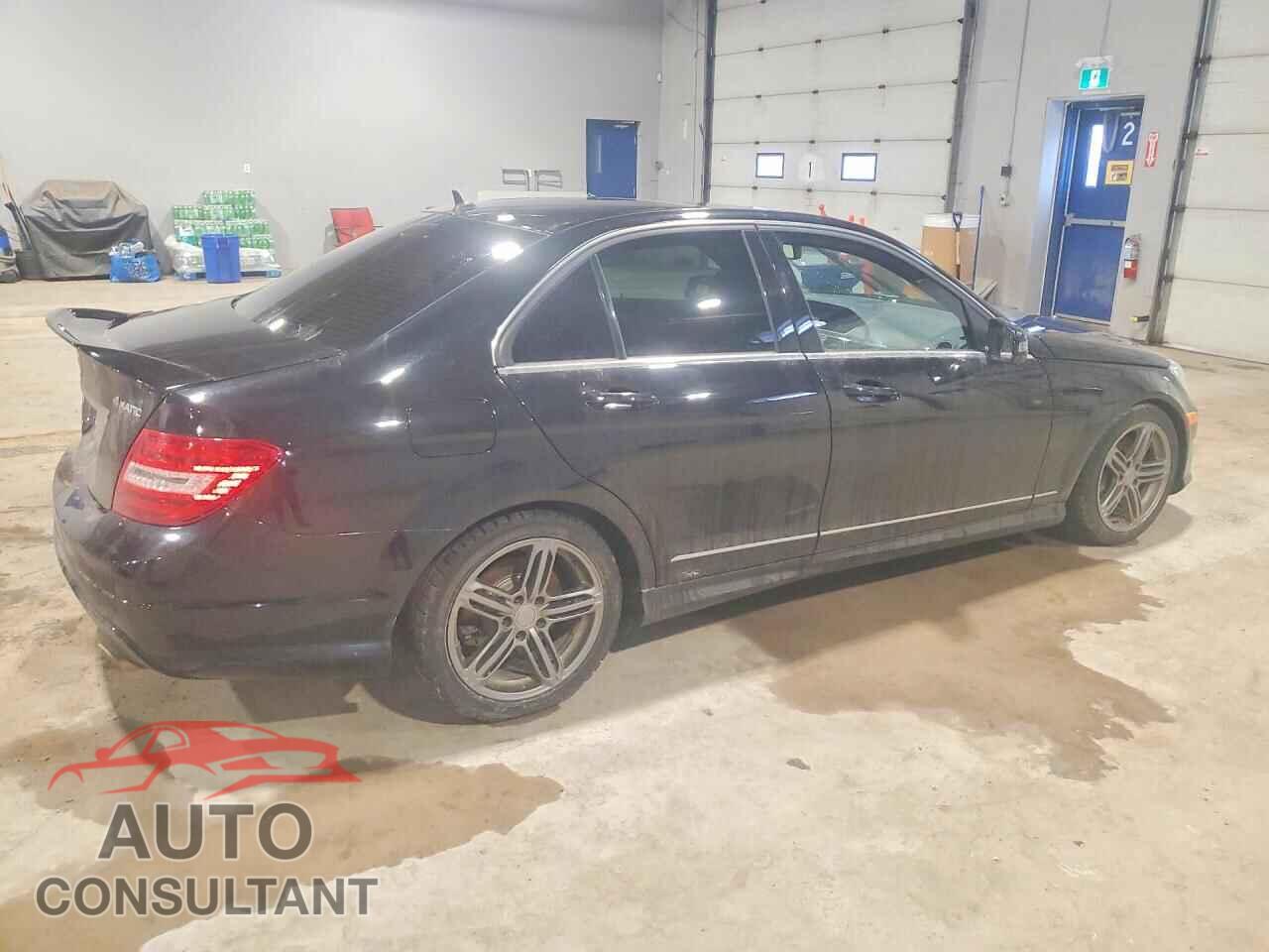 MERCEDES-BENZ C-CLASS 2013 - WDDGF8AB0DA858490