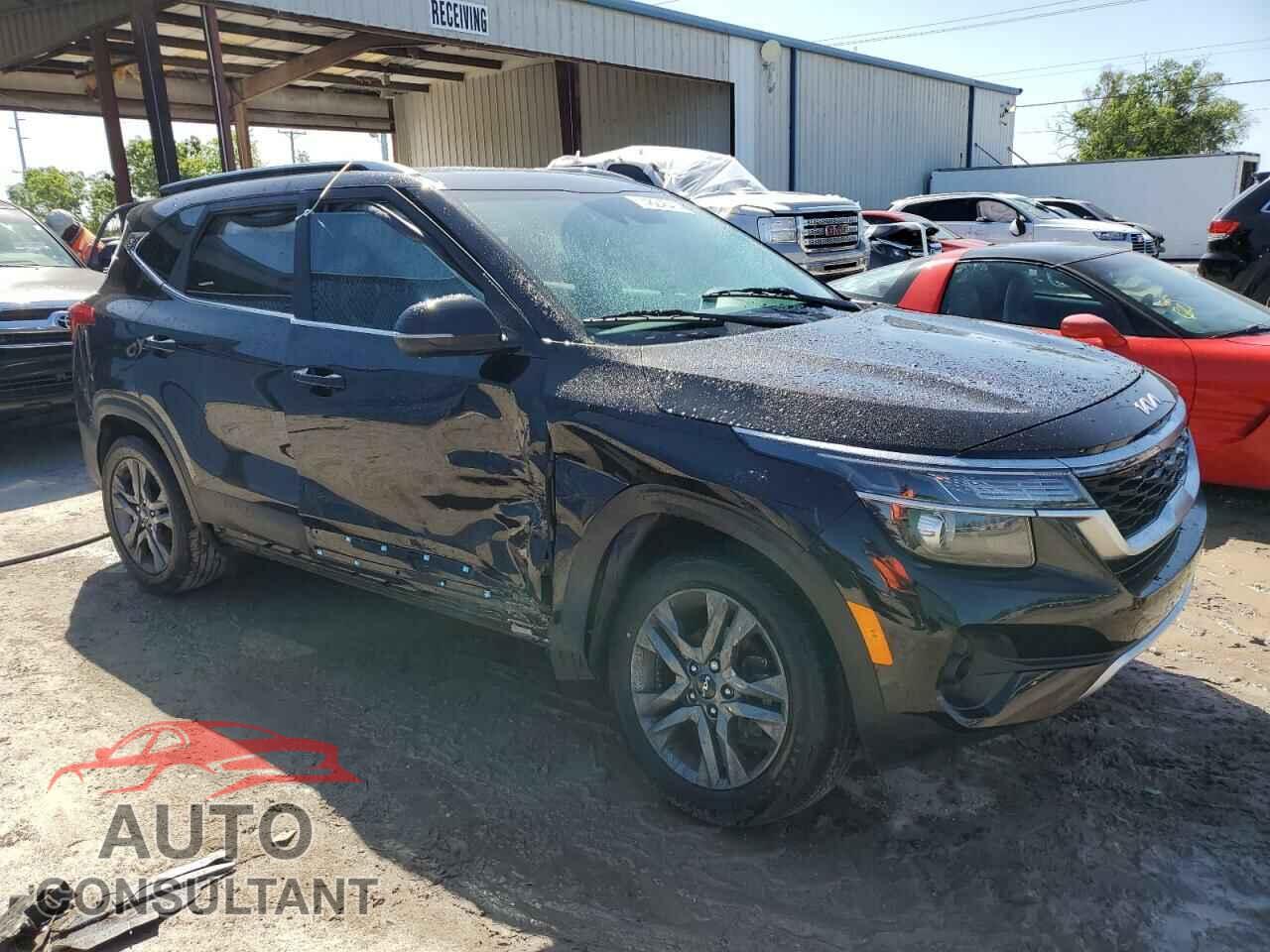 KIA SELTOS 2023 - KNDEU2AA8P7400581