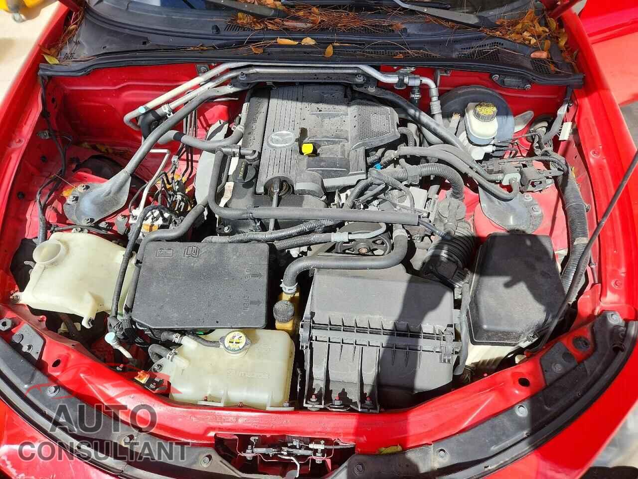 MAZDA MX5 2011 - JM1NC2PF6B0218109