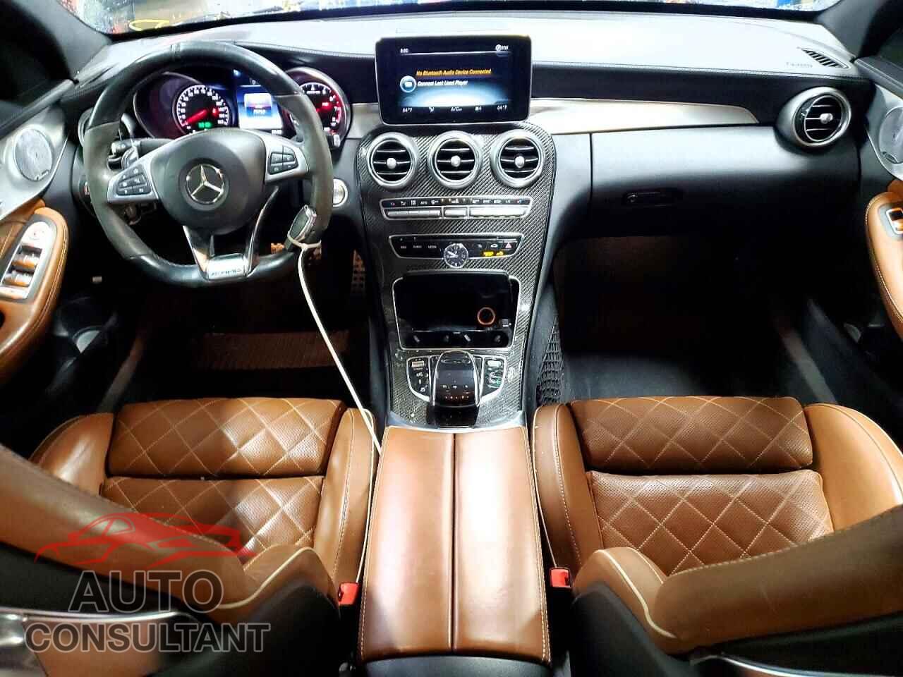 MERCEDES-BENZ C-CLASS 2017 - 55SWF6EB8HU201310
