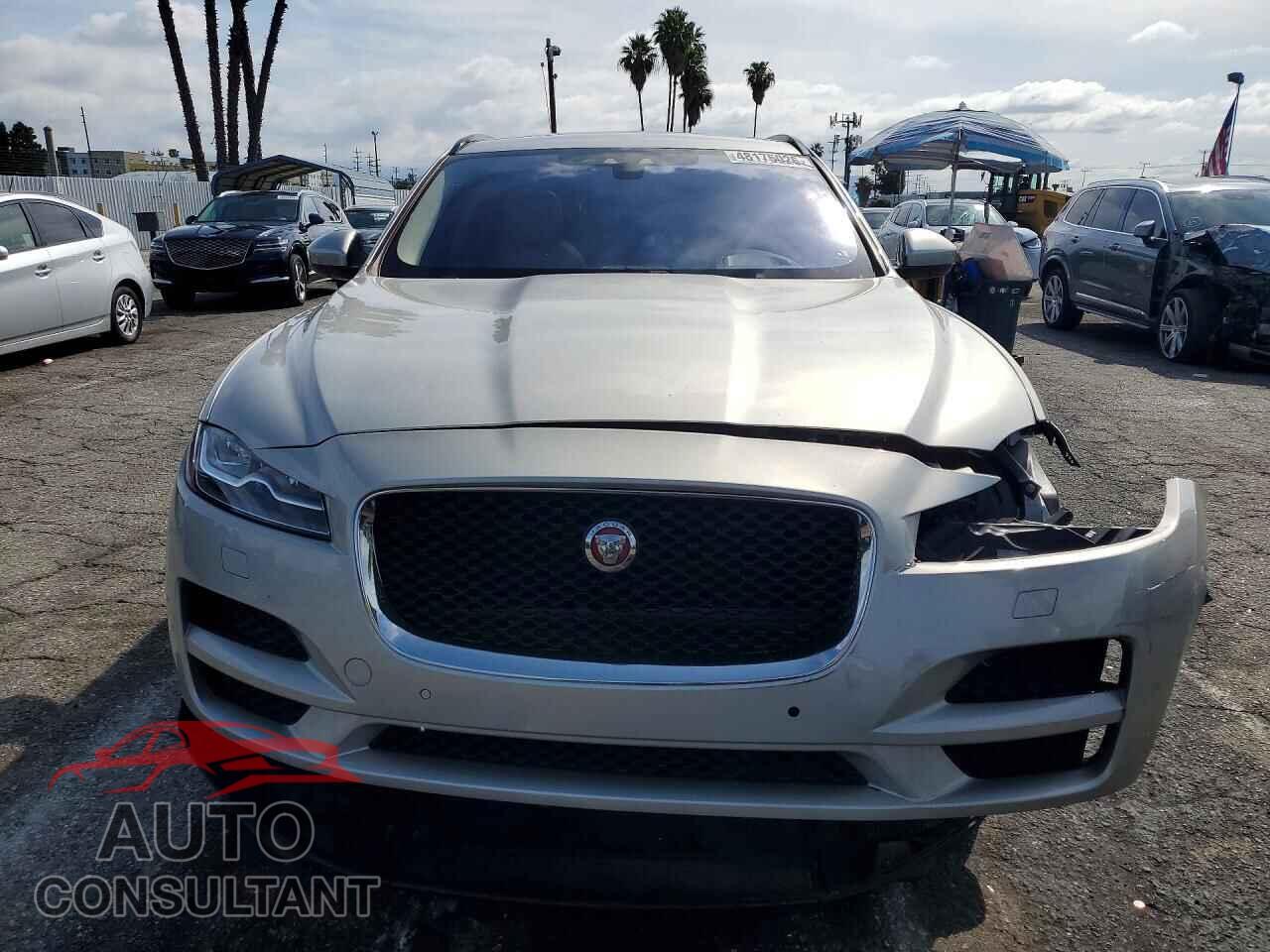 JAGUAR F-PACE 2017 - SADCK2BV1HA080690
