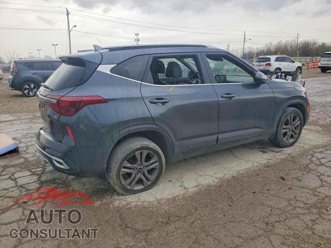 KIA SELTOS 2021 - KNDEU2AA6M7101215