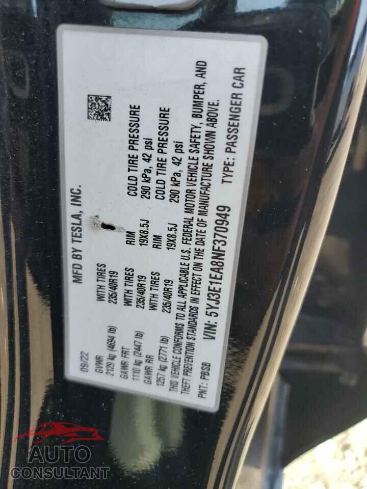 TESLA MODEL 3 2022 - 5YJ3E1EA8NF370949