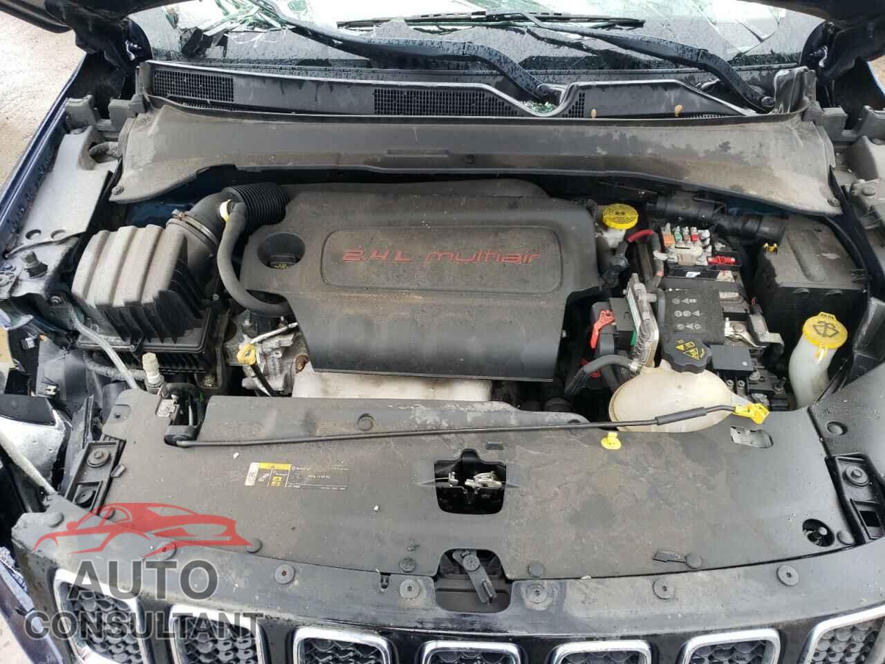 JEEP COMPASS 2018 - 3C4NJDCB1JT454544