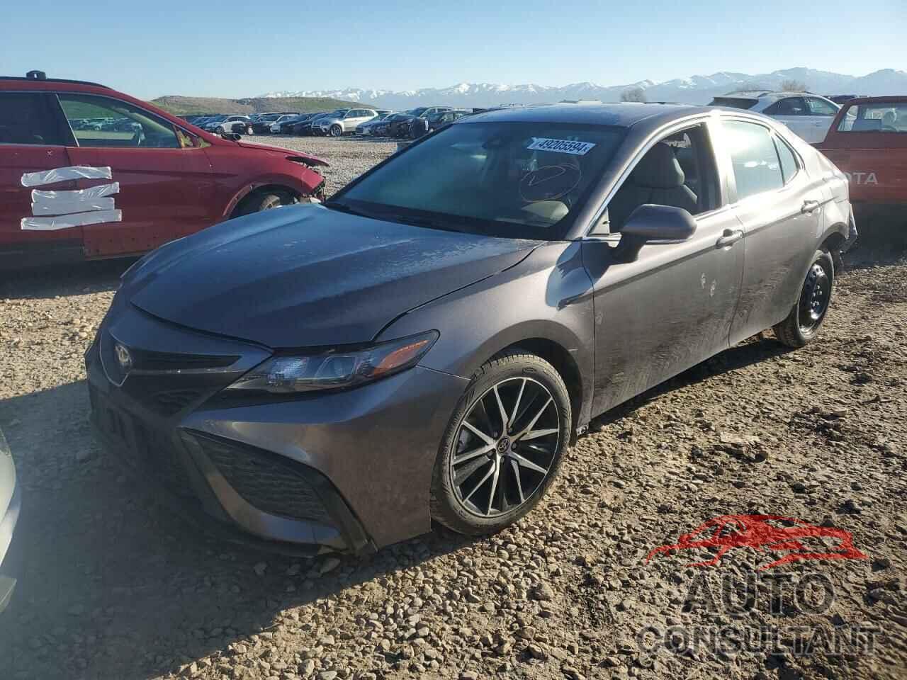 TOYOTA CAMRY 2022 - 4T1G31AKXNU576010