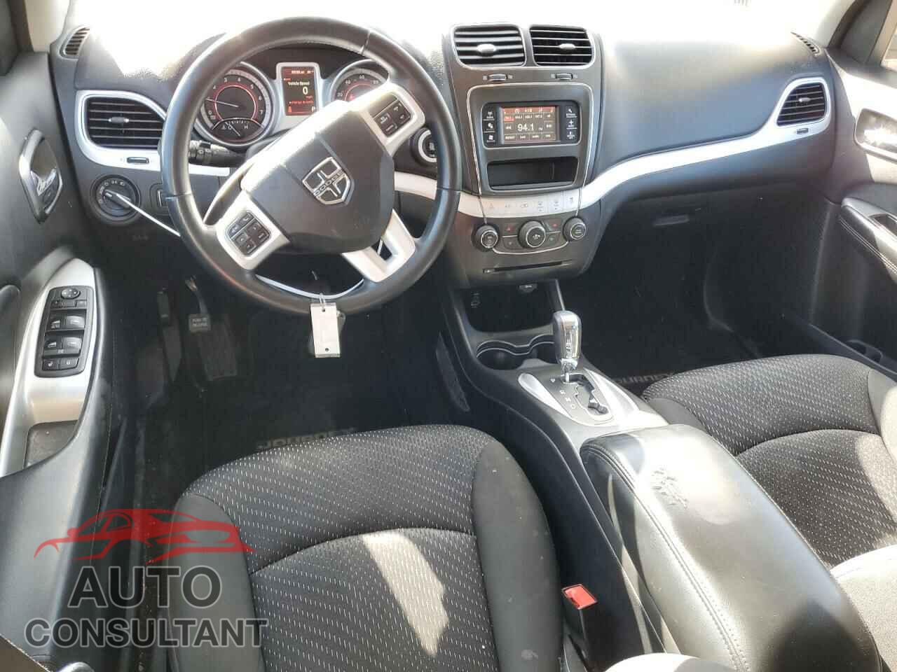 DODGE JOURNEY 2017 - 3C4PDCAB3HT684576