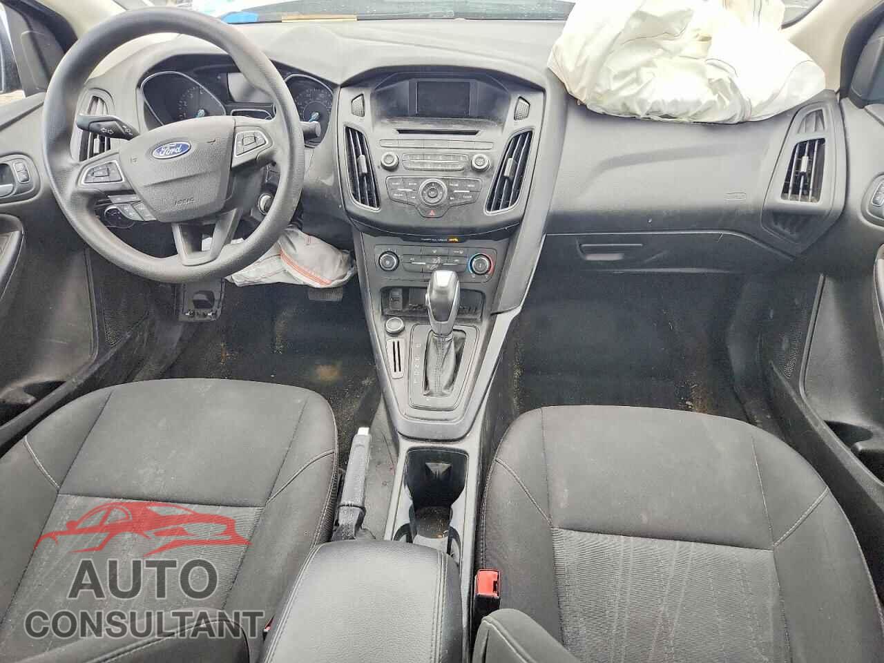 FORD FOCUS 2016 - 1FADP3F21GL388989