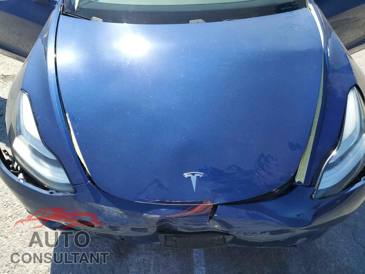 TESLA MODEL 3 2018 - 5YJ3E1EA5JF053110