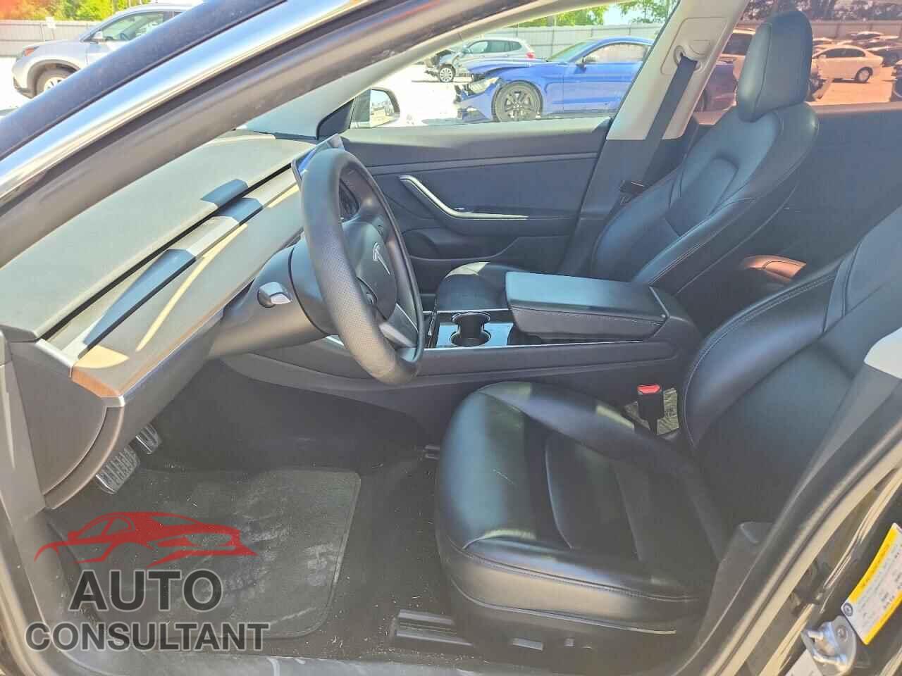 TESLA MODEL 3 2020 - 5YJ3E1EA6LF645487