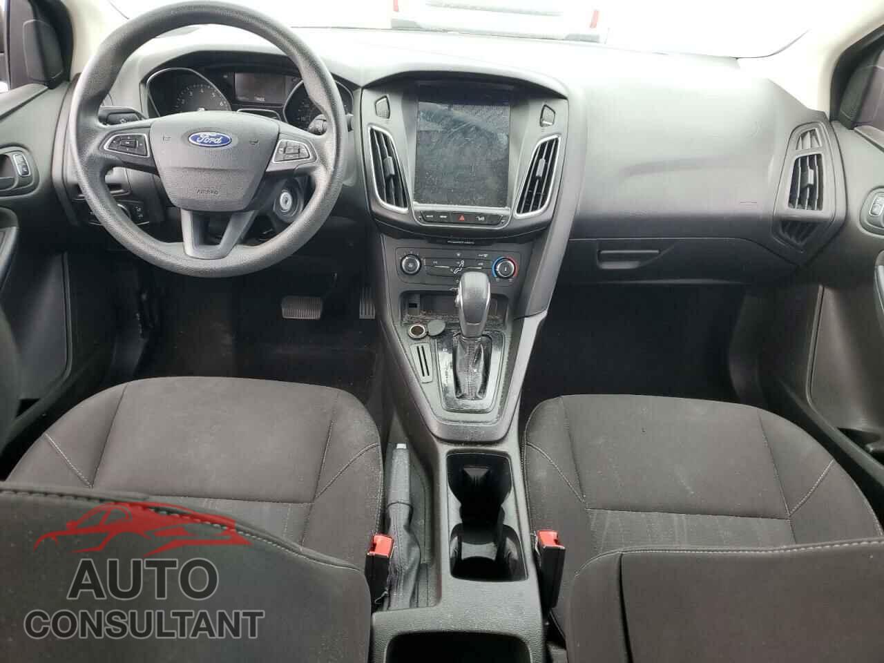 FORD FOCUS 2016 - 1FADP3E20GL304503