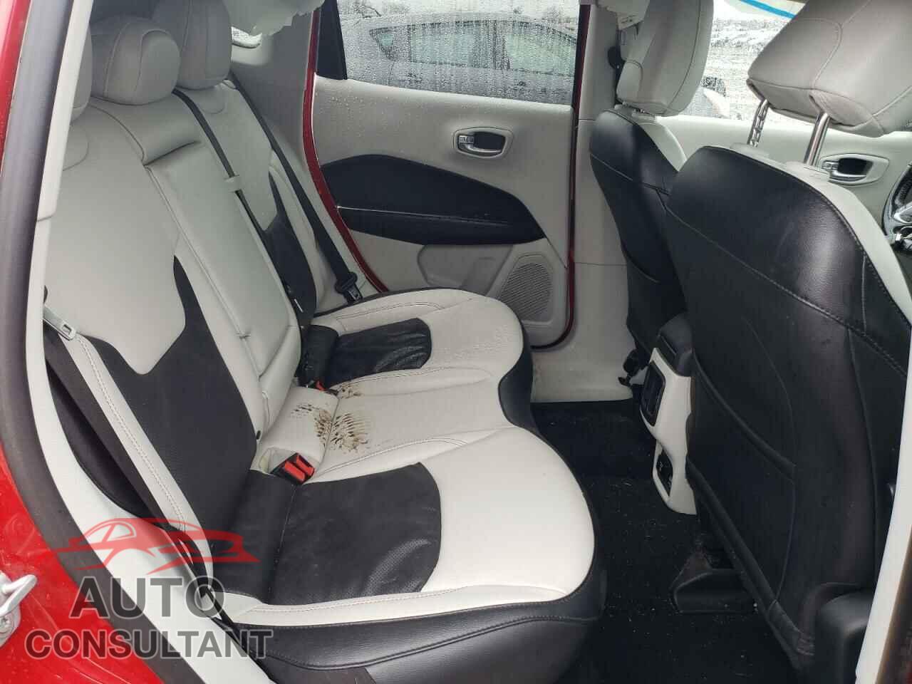 JEEP COMPASS 2021 - 3C4NJDCBXMT527592