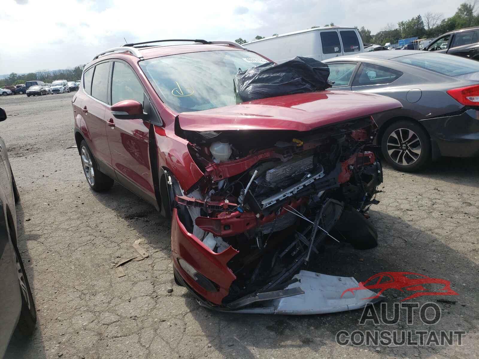 FORD ESCAPE 2019 - 1FMCU9J97KUA57824