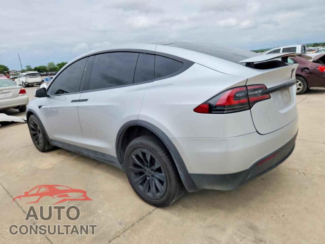 TESLA MODEL X 2017 - 5YJXCDE27HF051449