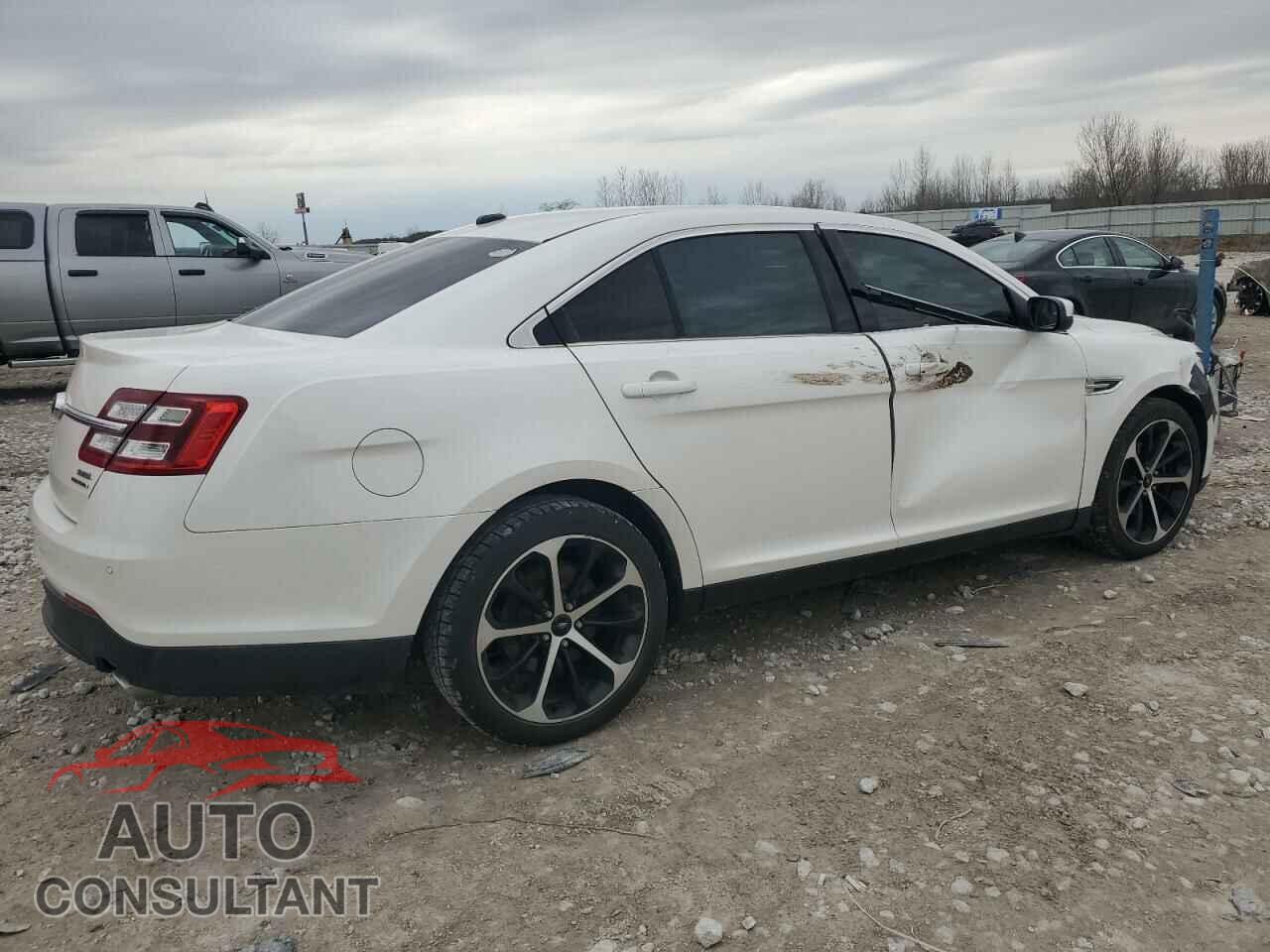 FORD TAURUS 2014 - 1FAHP2E83EG115043