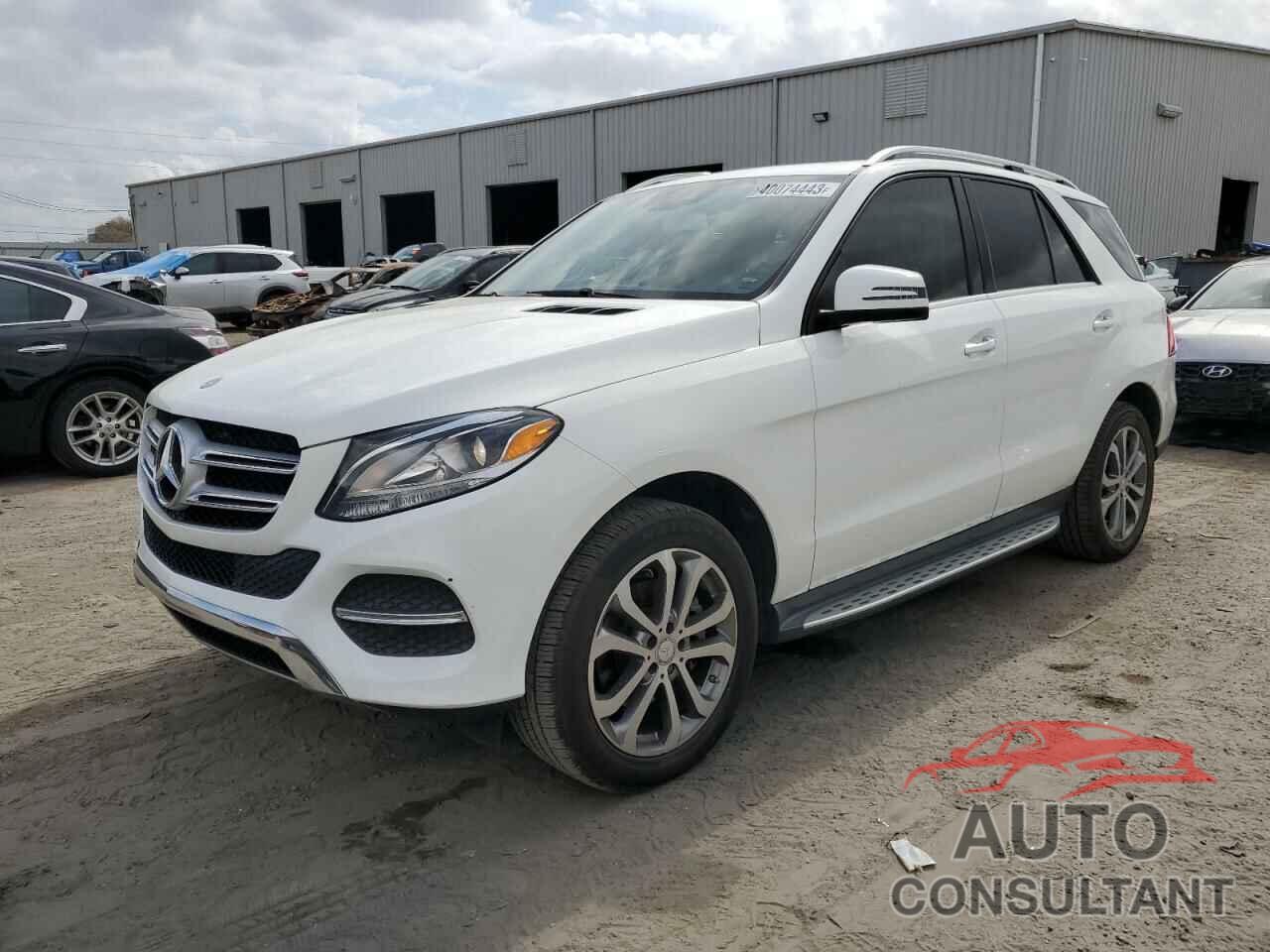 MERCEDES-BENZ GLE-CLASS 2016 - 4JGDA5JBXGA710955