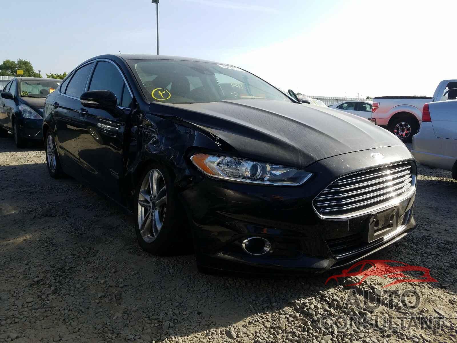 FORD FUSION 2016 - 3FA6P0SU8GR357240