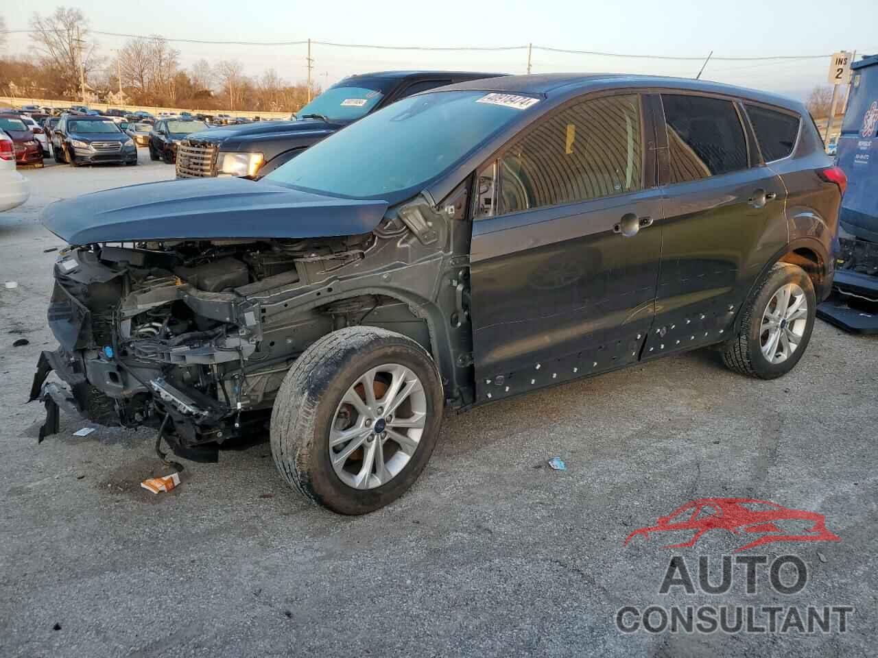 FORD ESCAPE 2019 - 1FMCU0GD2KUB53609