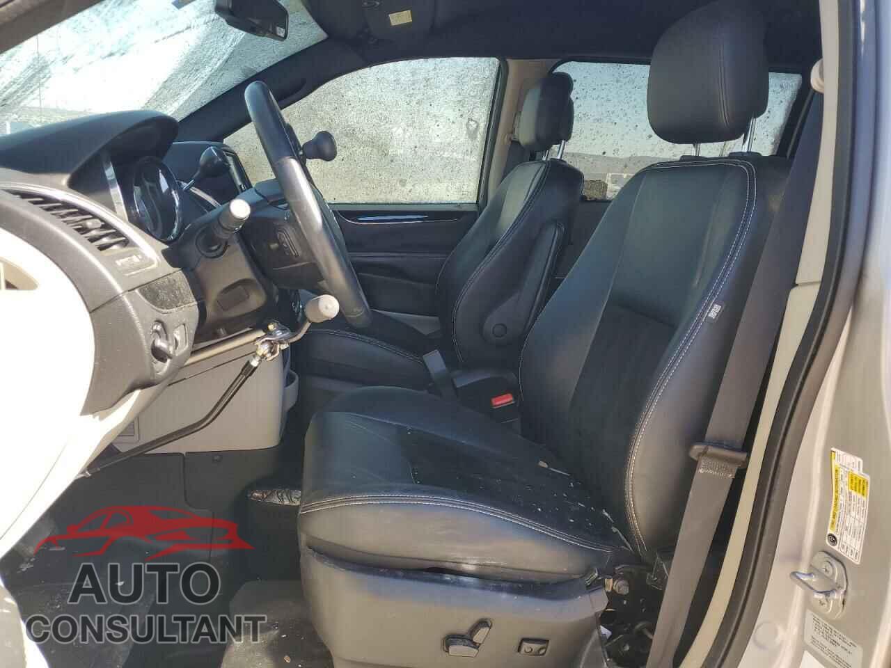 DODGE CARAVAN 2017 - 2C4RDGCG5HR749035