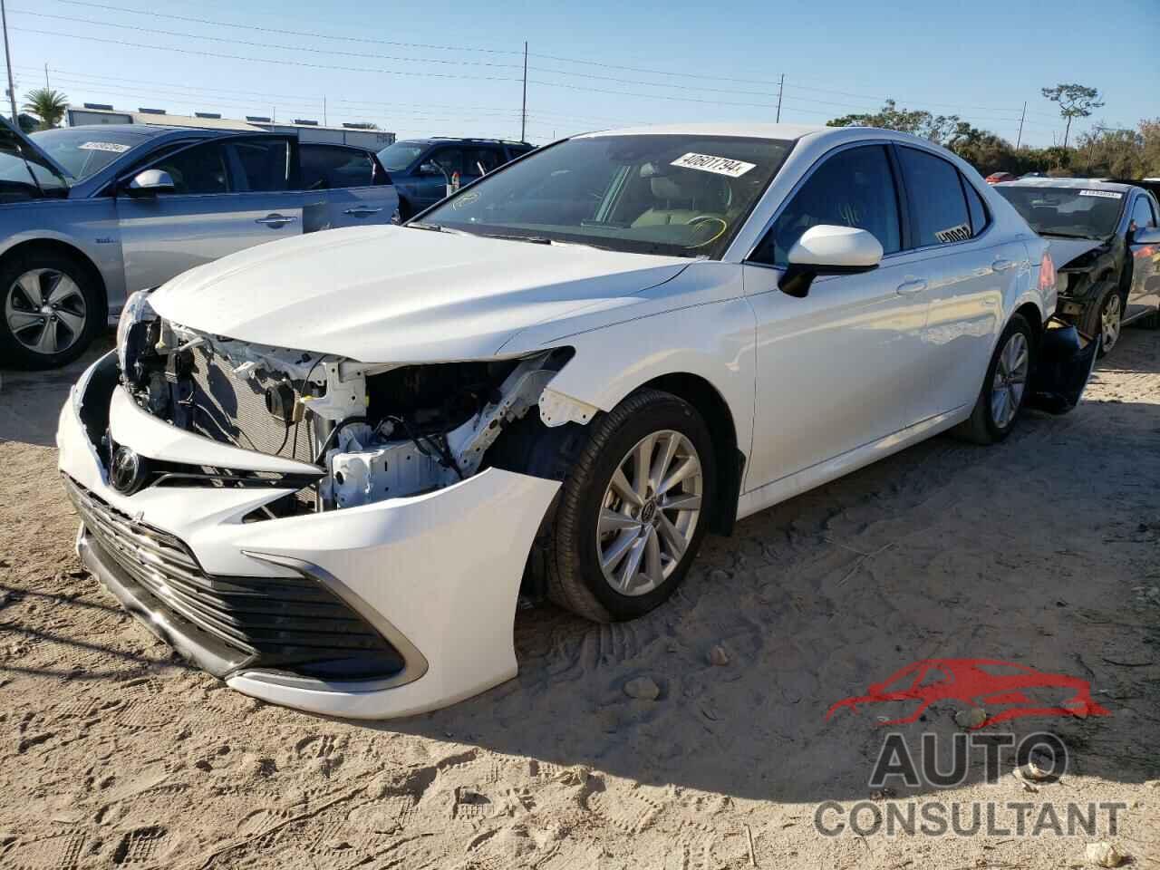 TOYOTA CAMRY 2023 - 4T1C11AK4PU831869