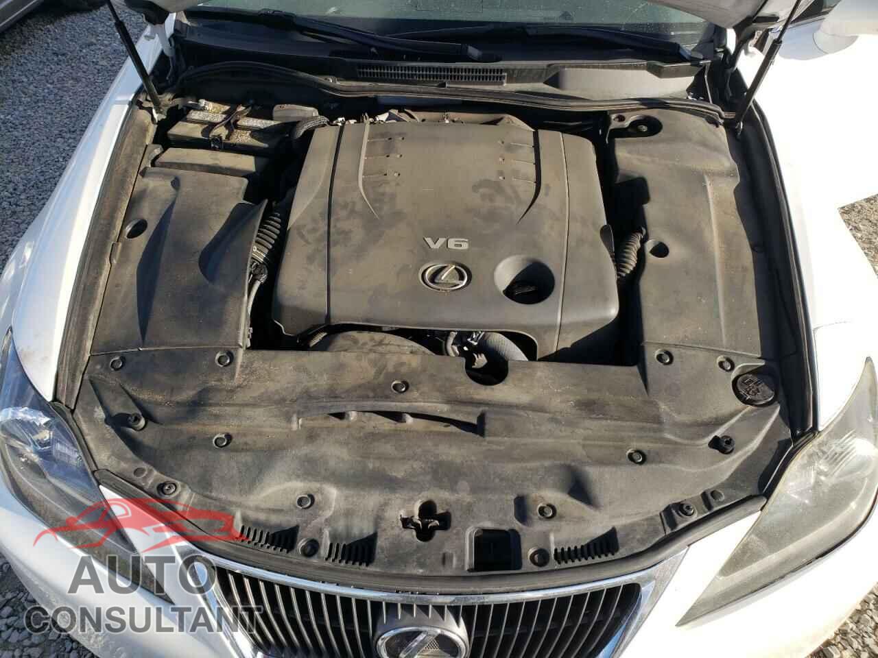 LEXUS IS 2012 - JTHCF5C26C5056990
