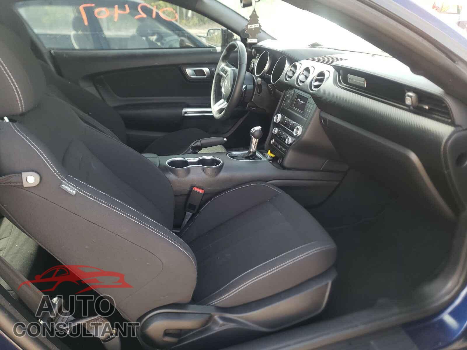 FORD MUSTANG 2019 - 1FA6P8TH7K5191157