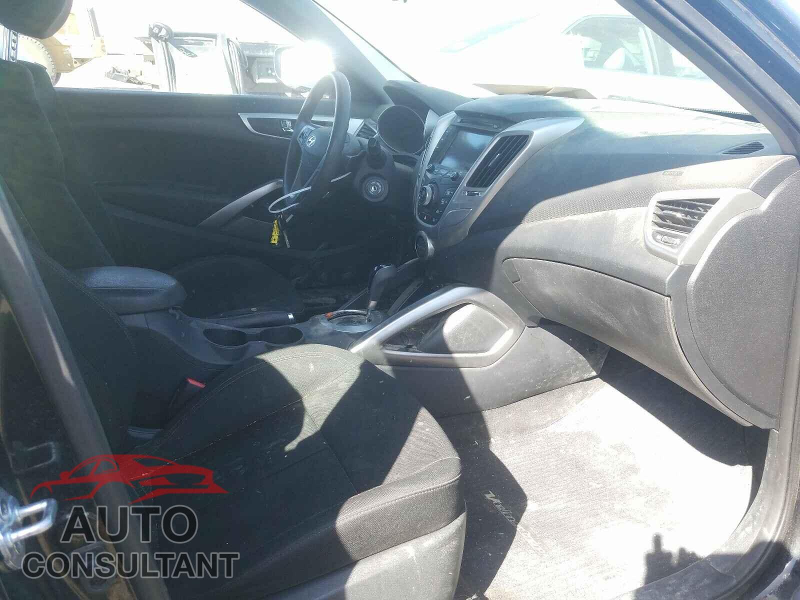 HYUNDAI VELOSTER 2017 - KMHTC6AD4HU318924