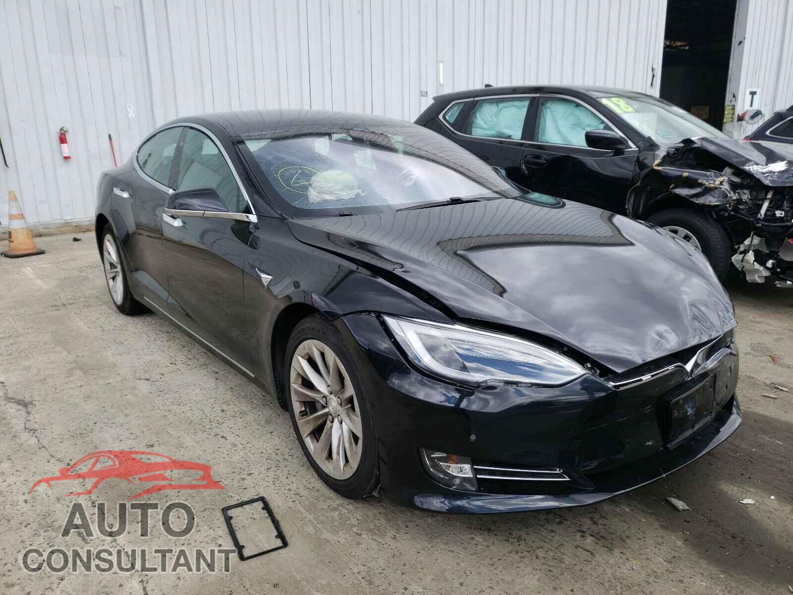 TESLA MODEL S 2017 - 5YJSA1E2XHF220314