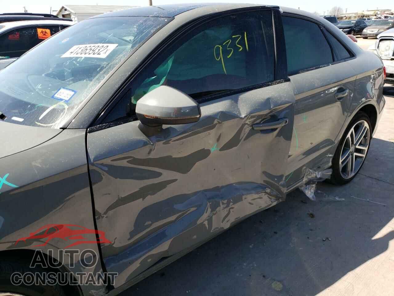 AUDI A3 2020 - WAUCUGFF2LA017481
